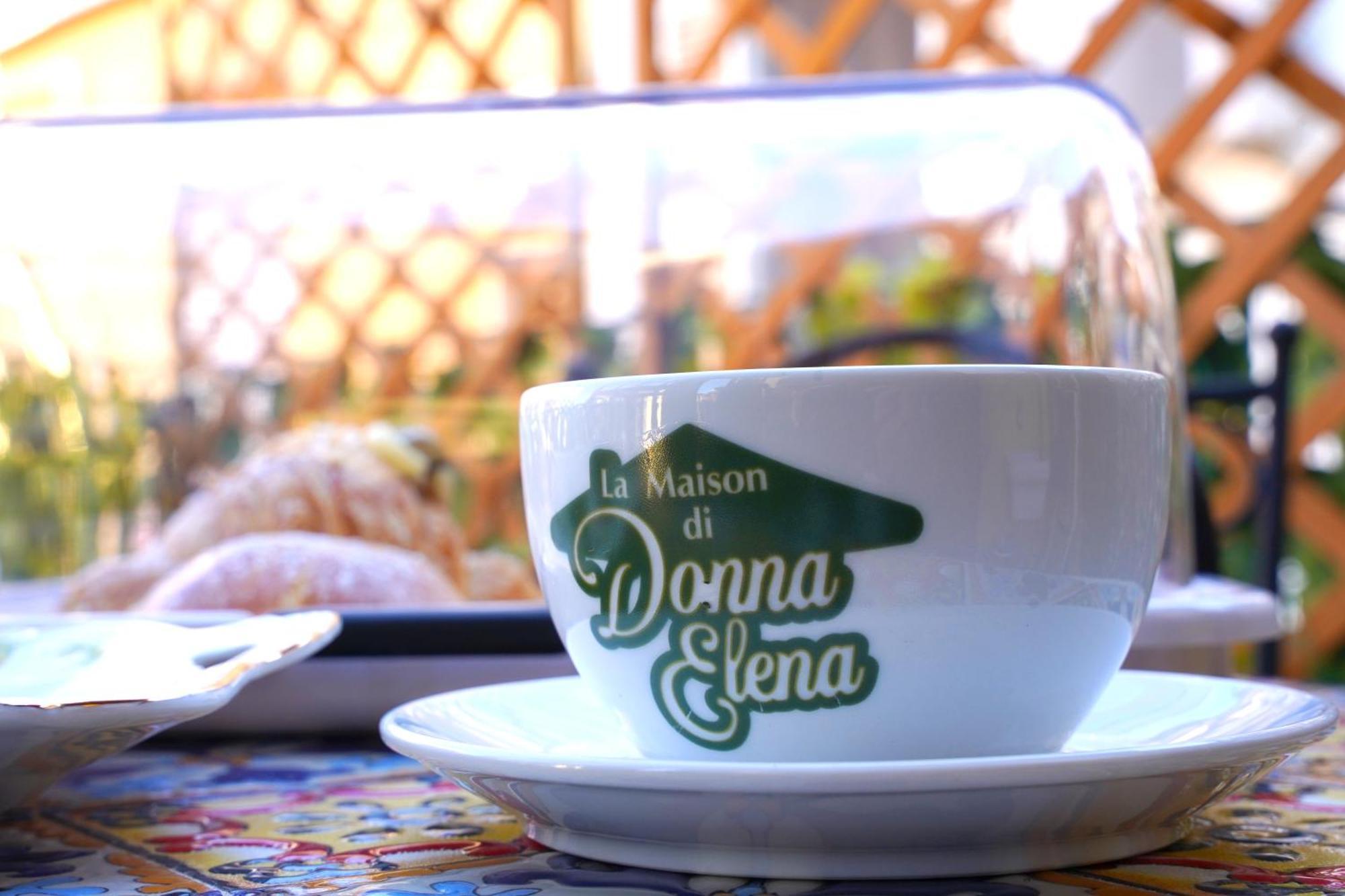 La Maison Di Donna Elena เชโกลา ภายนอก รูปภาพ