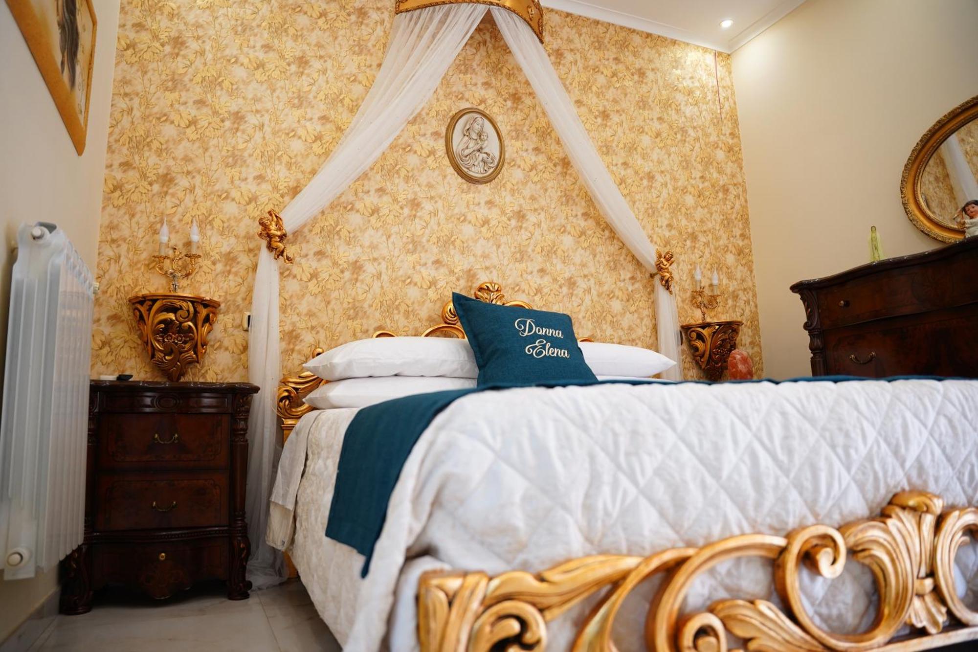 La Maison Di Donna Elena Bed & Breakfast เชโกลา ภายนอก รูปภาพ